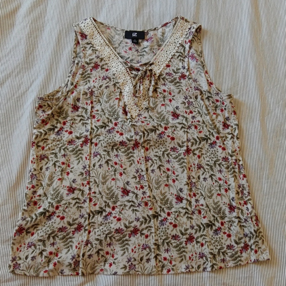 Floral tank top